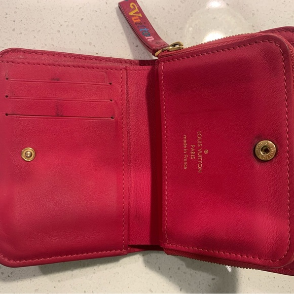 Louis Vuitton New Wave Compact Wallet - Picture 16 of 16